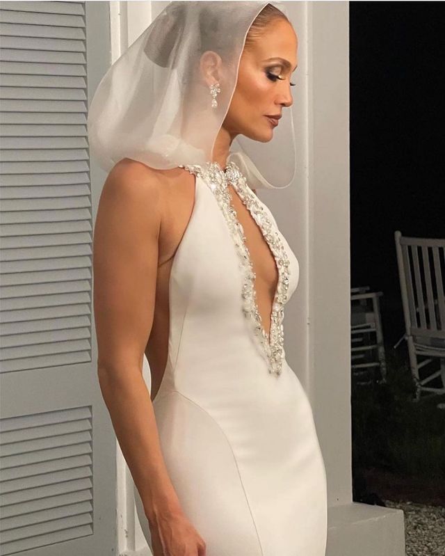 Джей Ло втора сватбена рокля