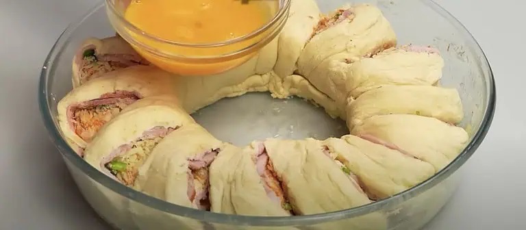 руло с яйце