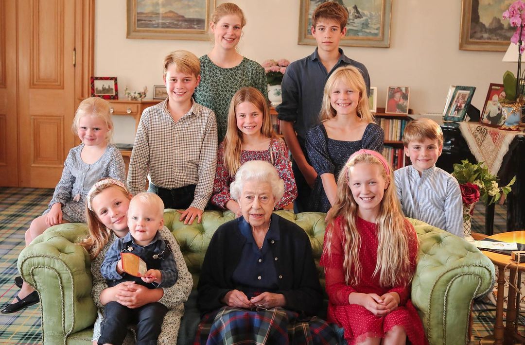 кралица Елизабет внуци
