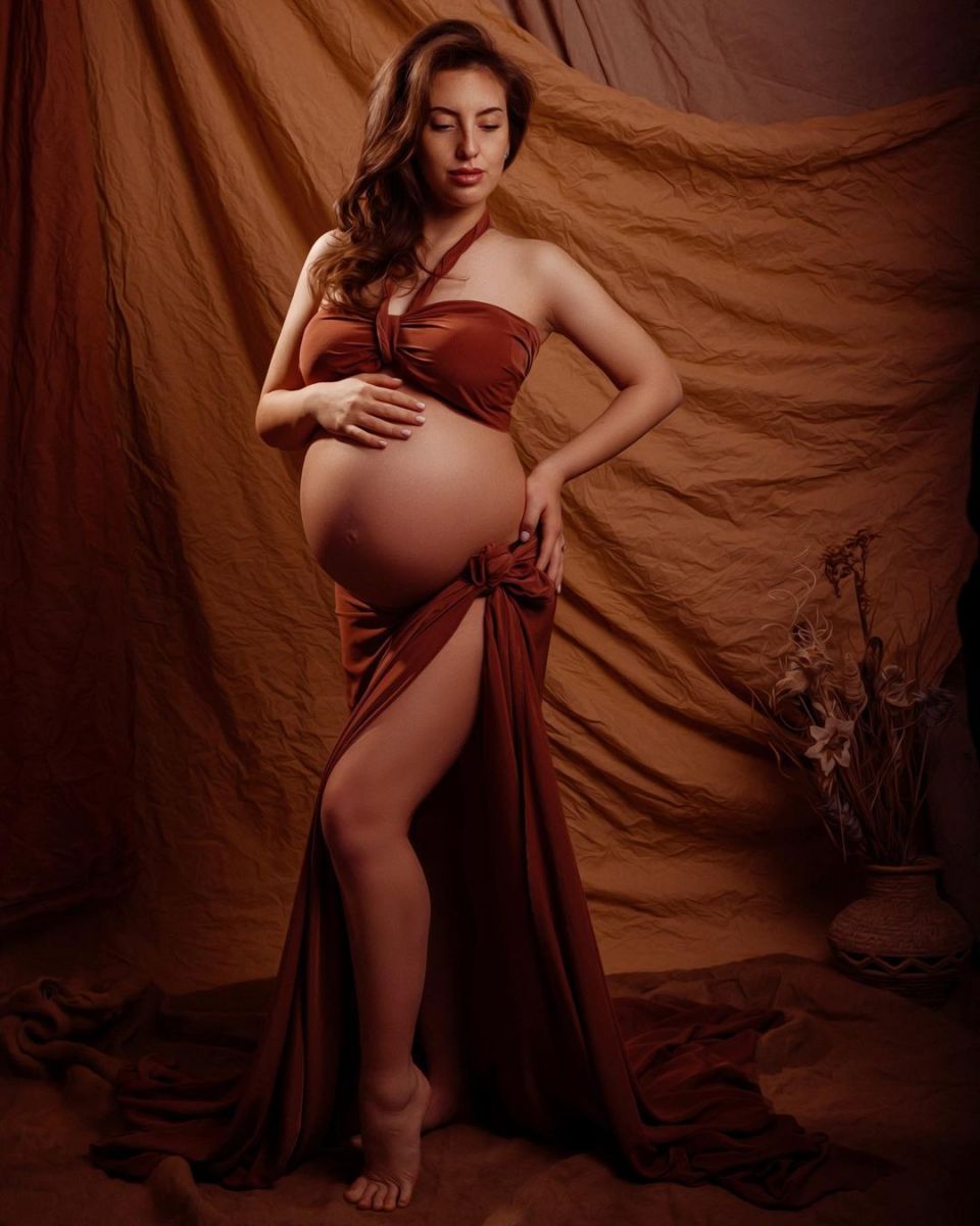 Катрин Тасева бременна
