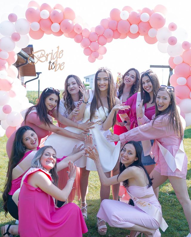  Вики моминско празненство 