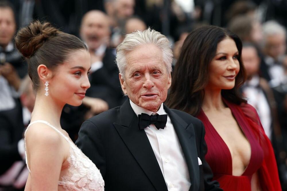 Майкъл Дъглас Катрин дъщеря