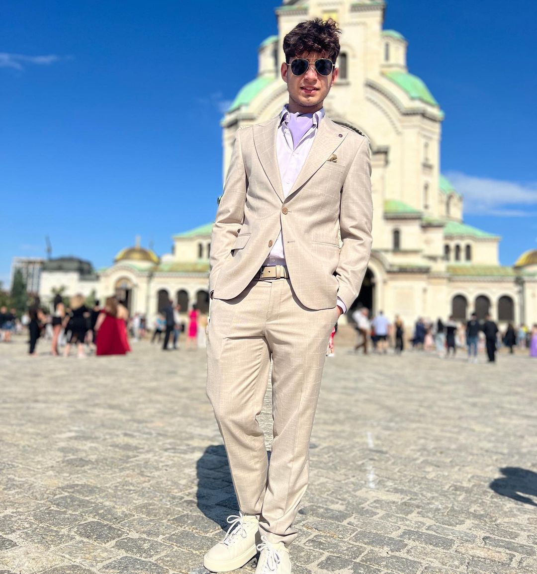  Есил Дюран зрелостник 