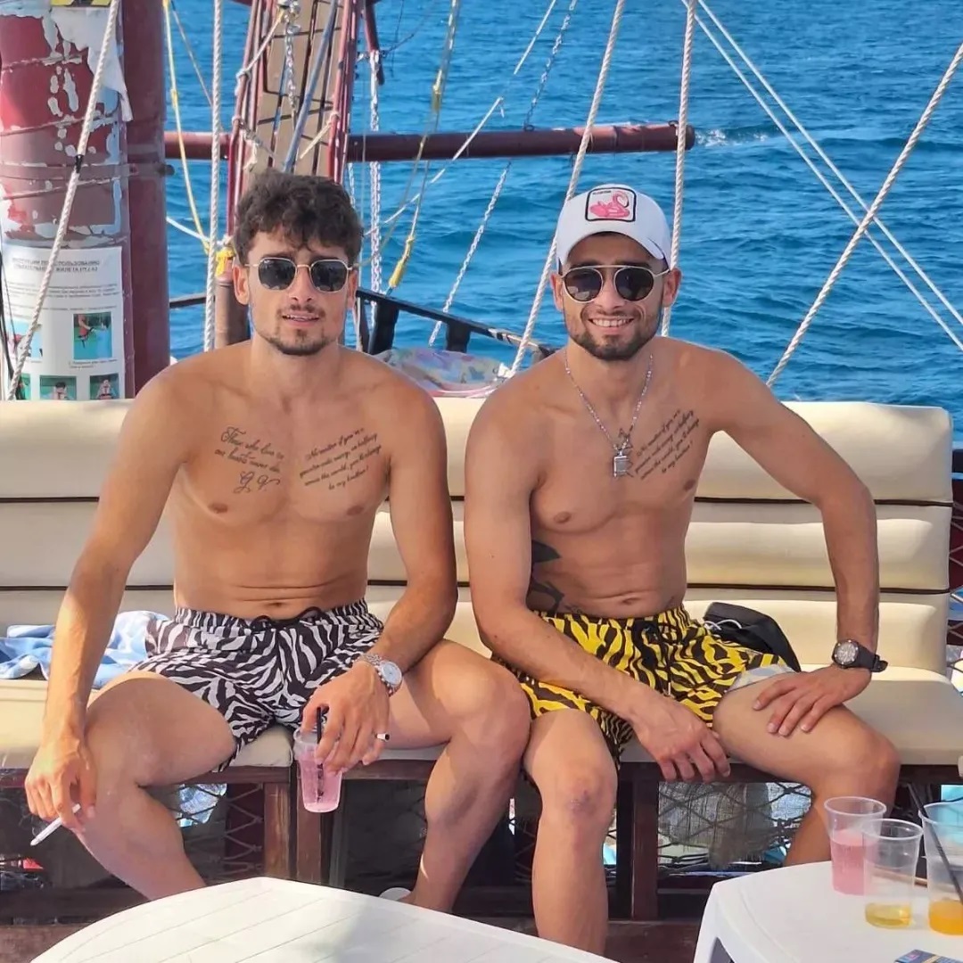  Милко Калайджиев близнаци 