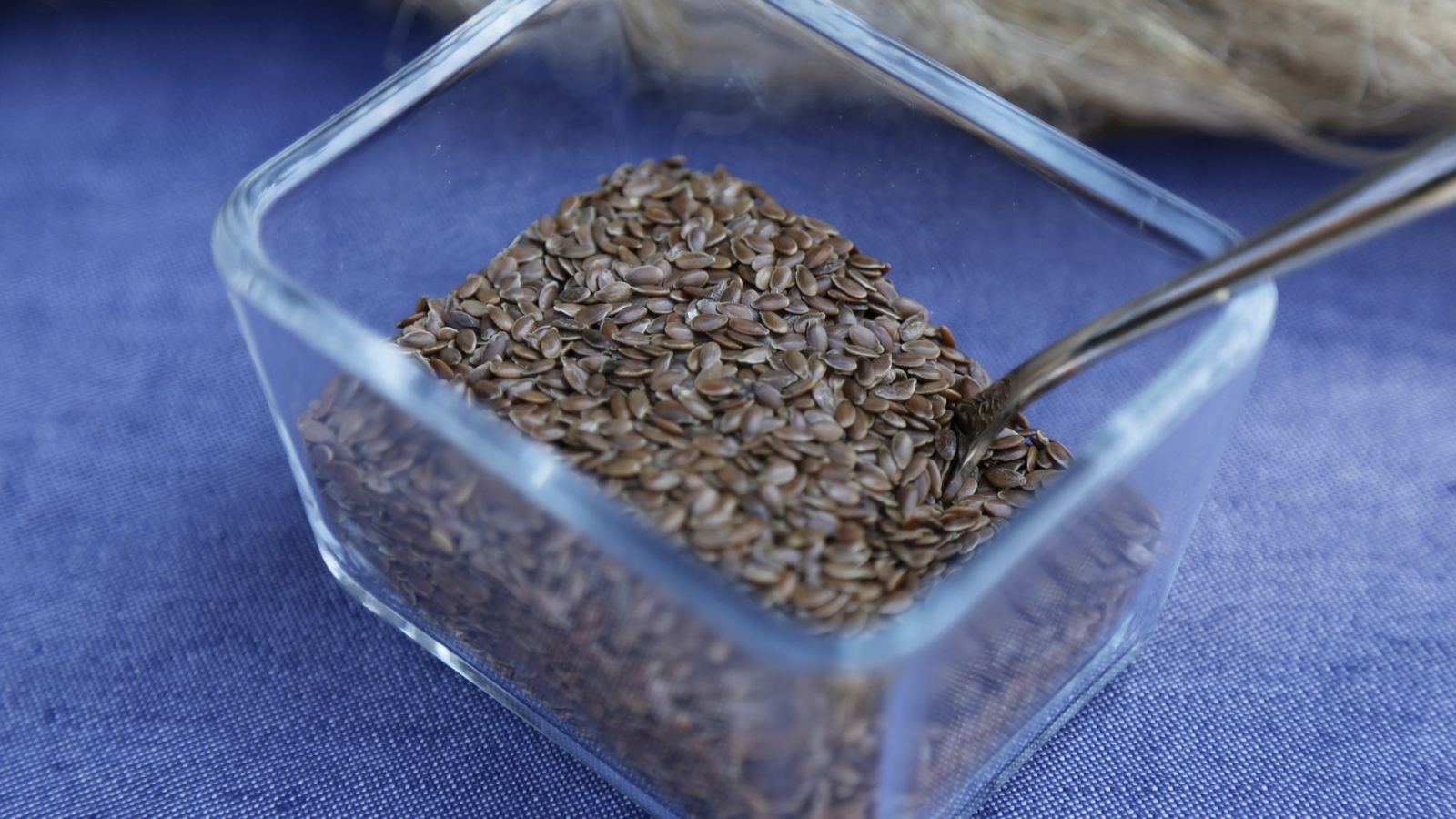 linen seeds