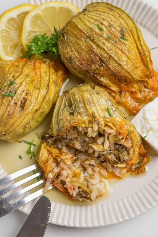 stuffed zucchini blossoms