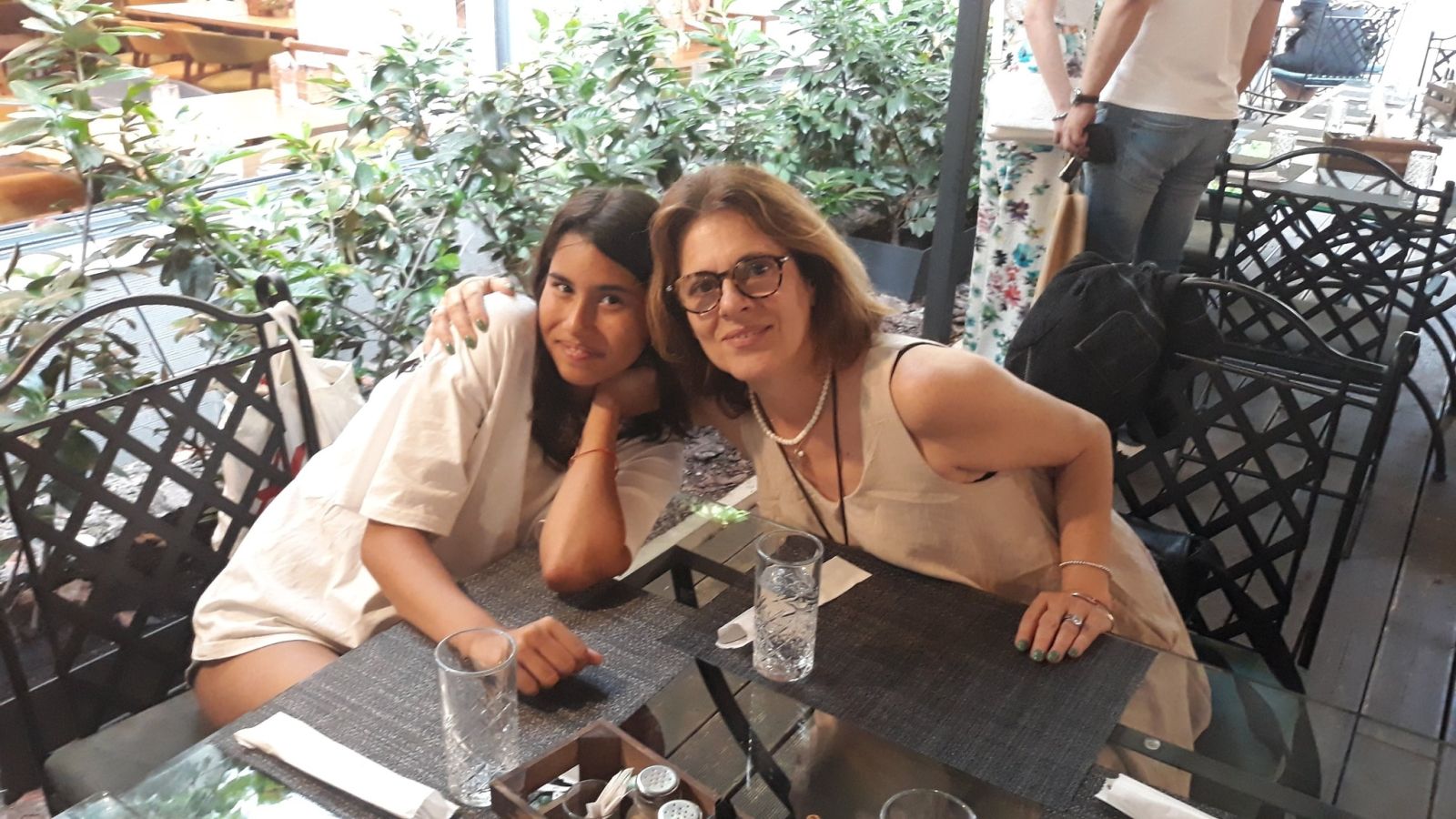 Даниела и Катерина