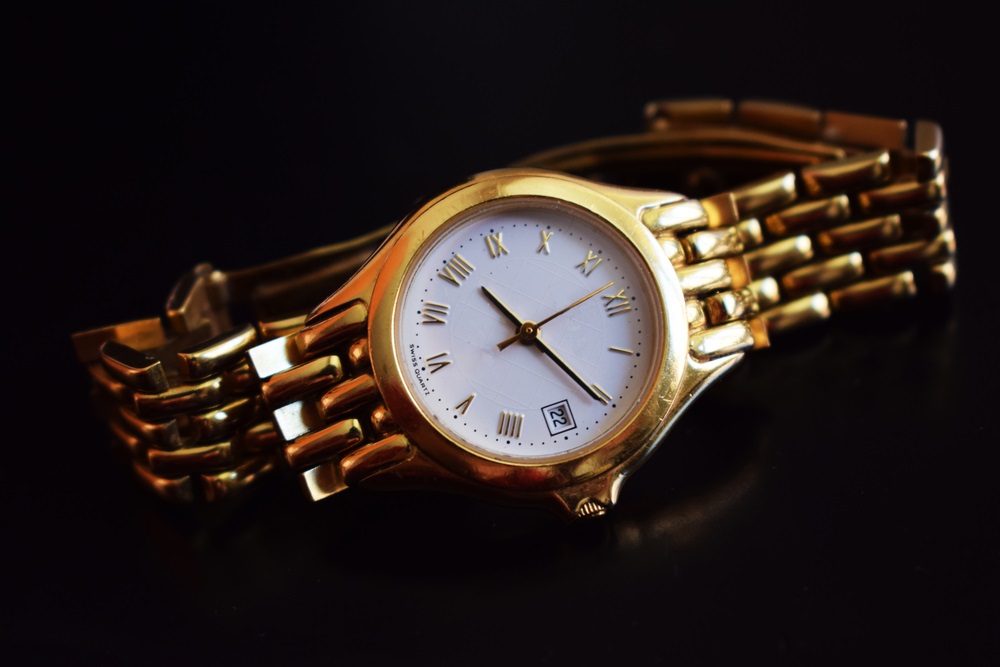 златен часовник