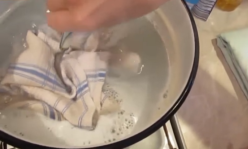 Как да се перат кърпи от мръсотия и мазнини