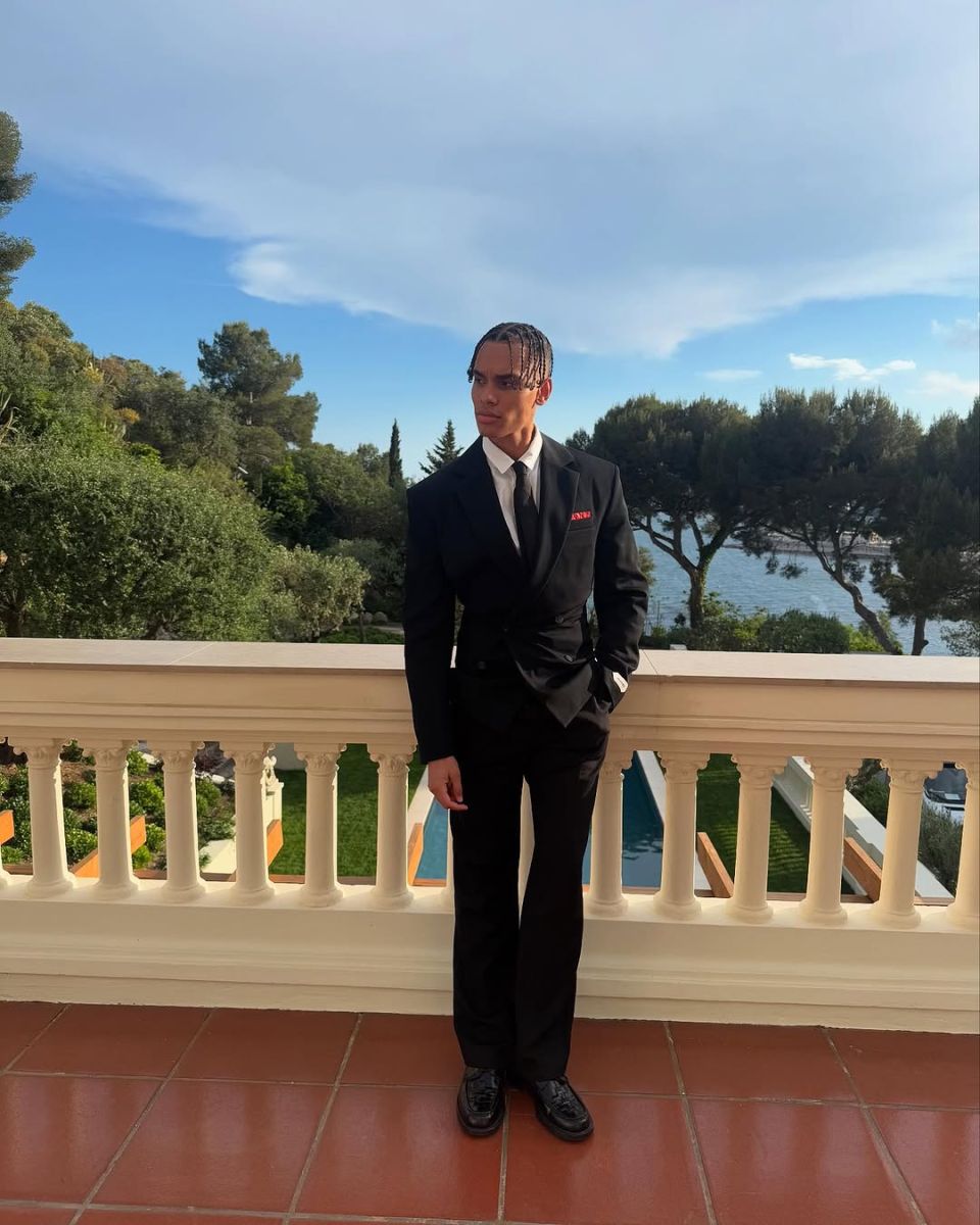 принц Албер незаконен син