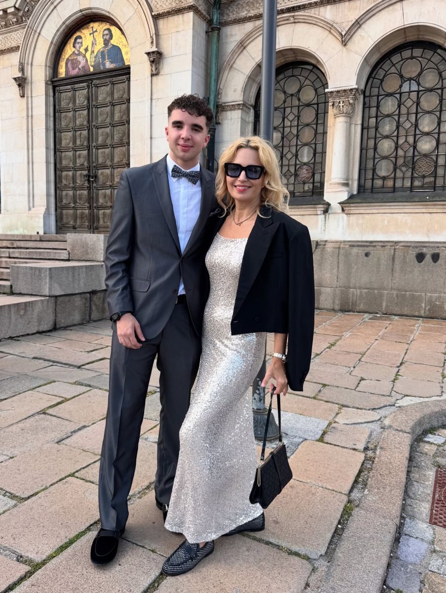 Ирина Тенчева син изпращане