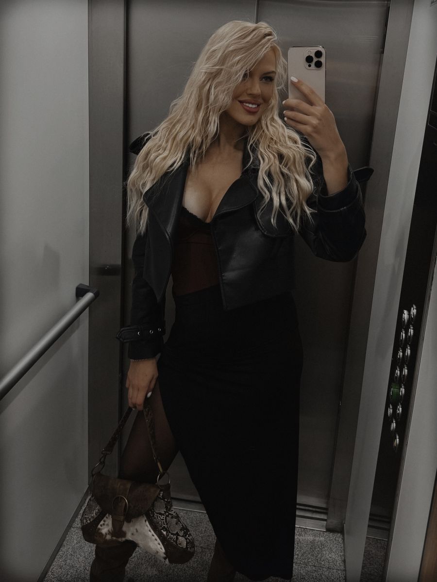 Натали деколте