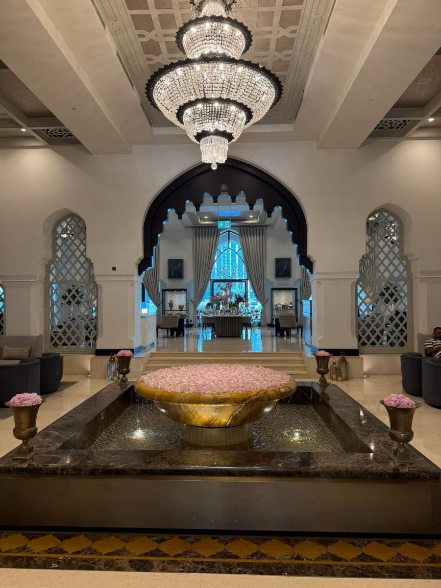 хотел Дубай