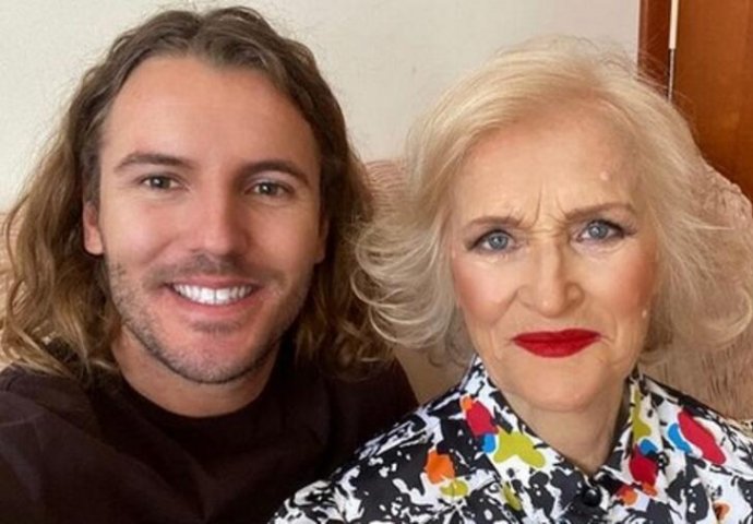  внук и баба 