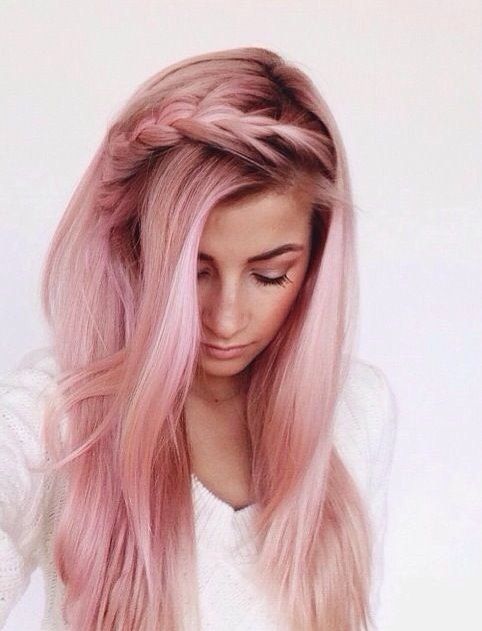 коса с пастелно розово