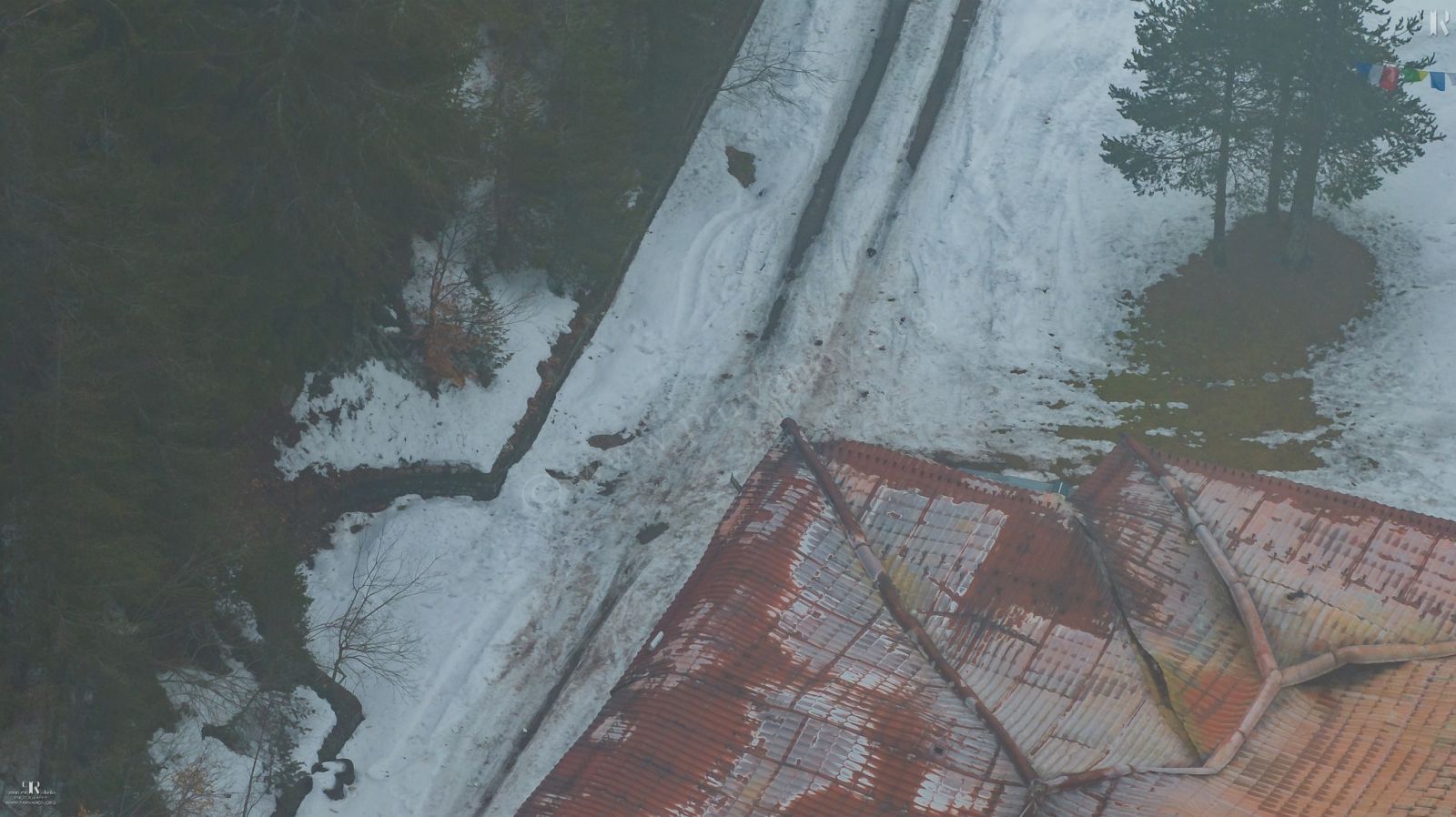 снимки Петрохан