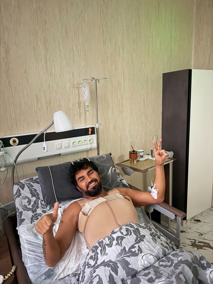 Азис болнично легло