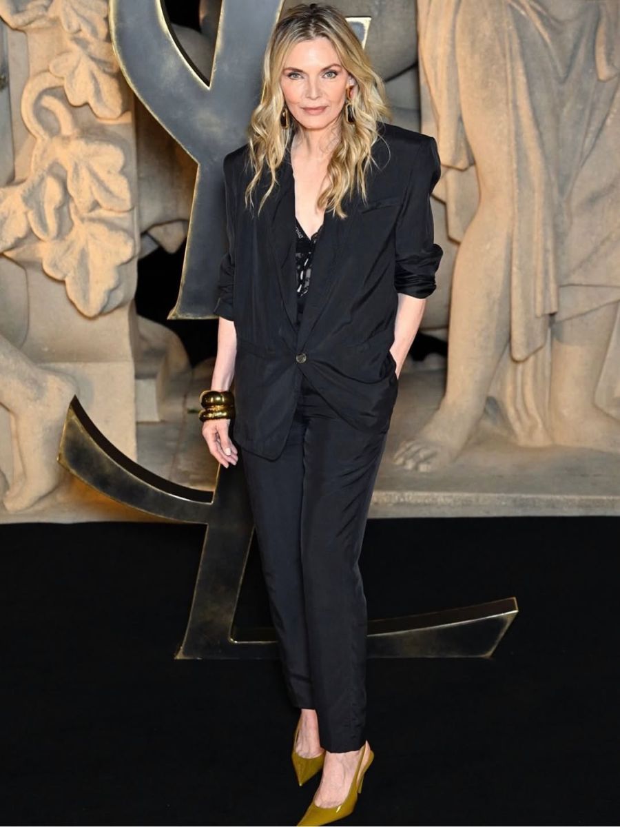 Мишел Пфайфер фигура