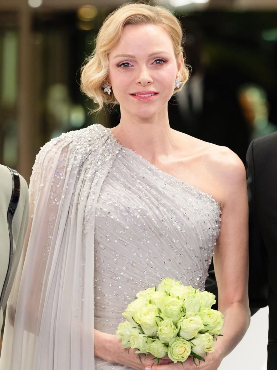 Шарлийн рокля