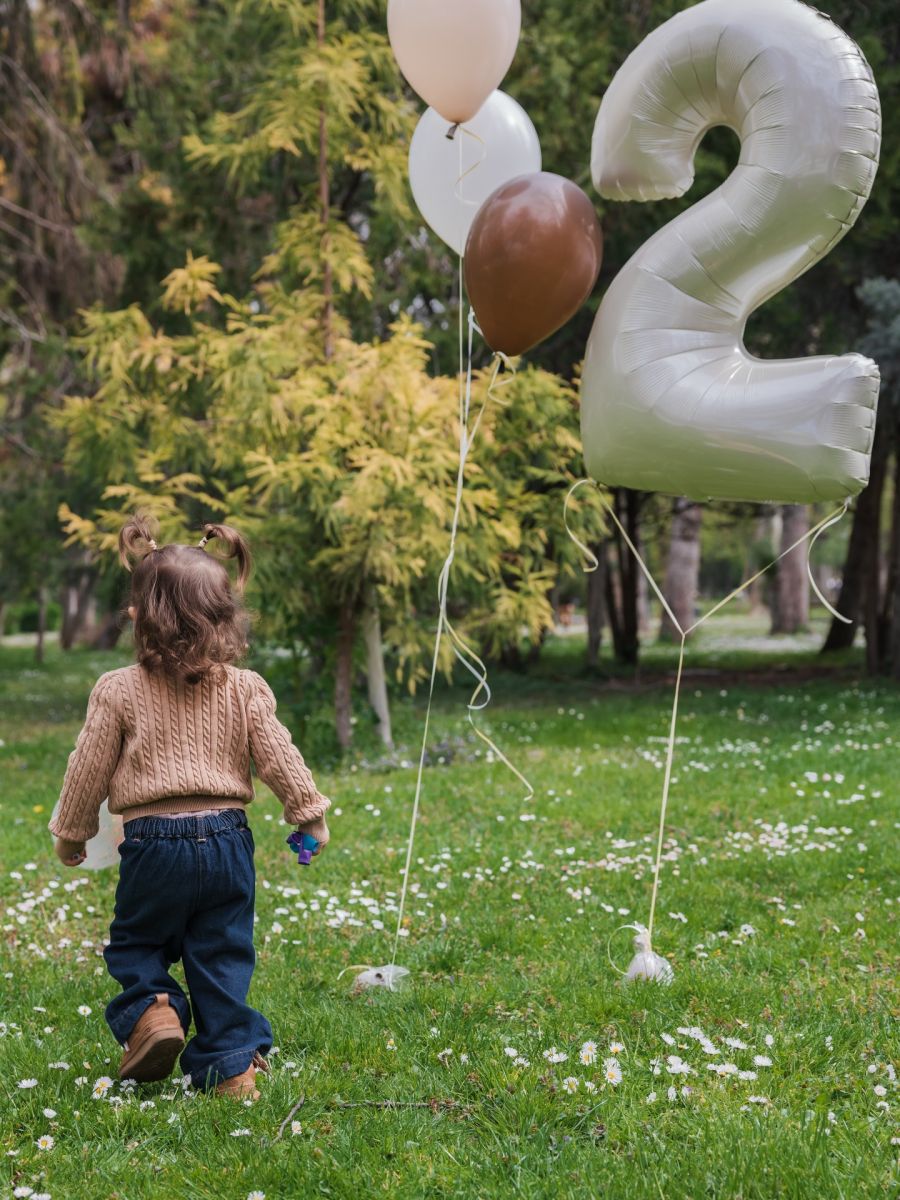 малката Деси