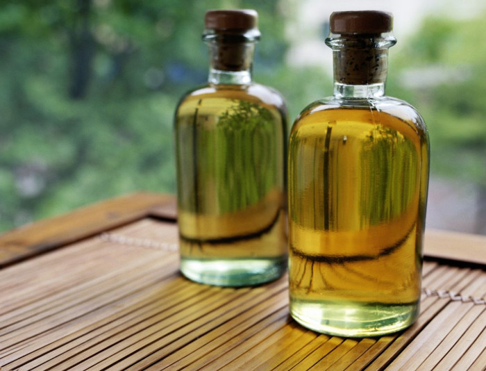 рициново масло със сода за старчески петна