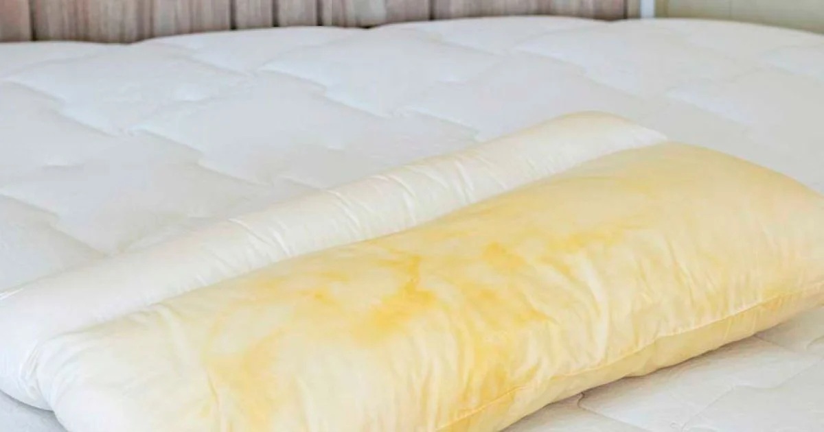 жълта възглавница