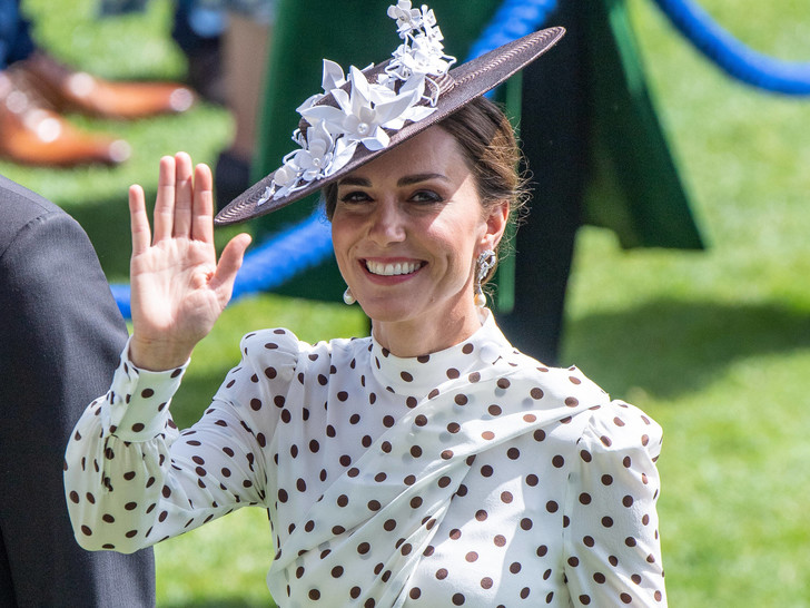  Кейт Мидълтън на точки 