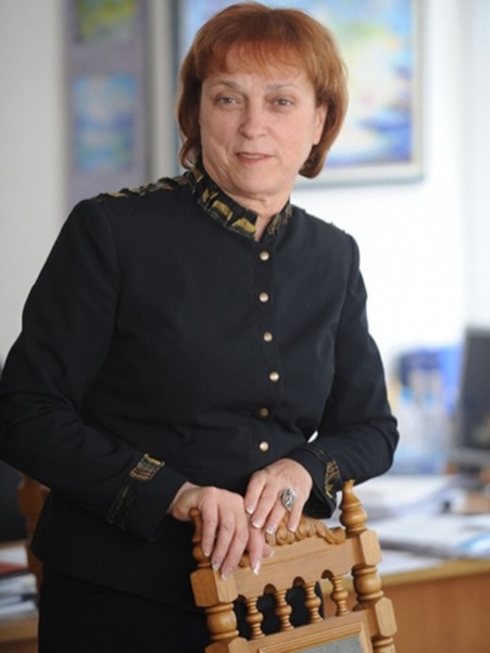 Надежда Захариева