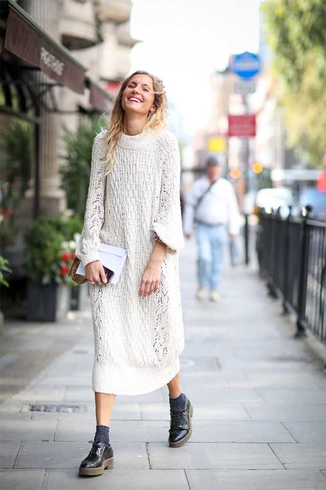 It's finally #sweater weather and we would love to slip into this maxi sweater dress all throughout the season !: 