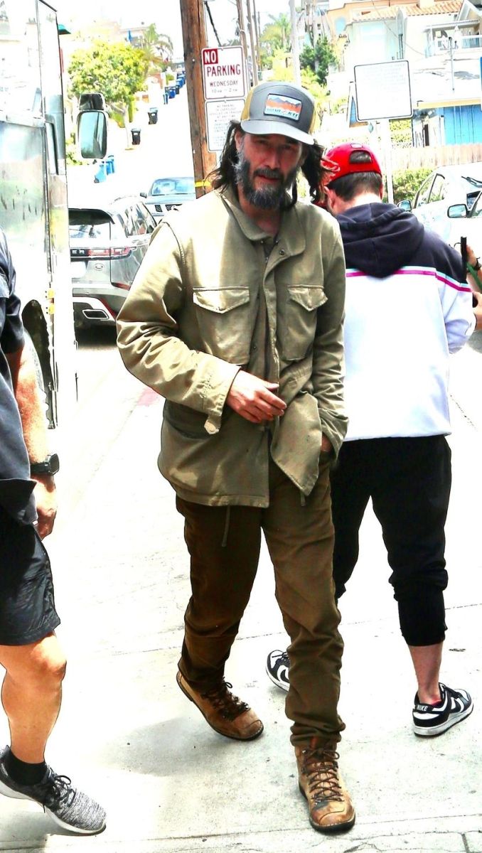  Киану Догстар 