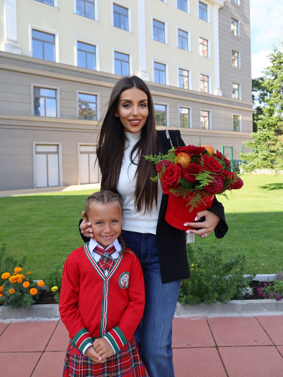 Емилия Лозанова и Емели