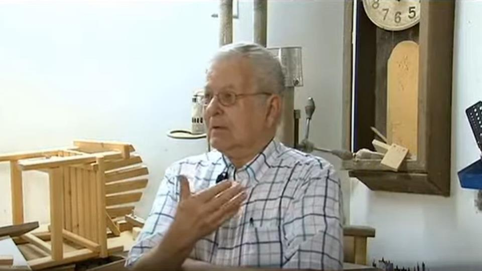 Възрастен мъж