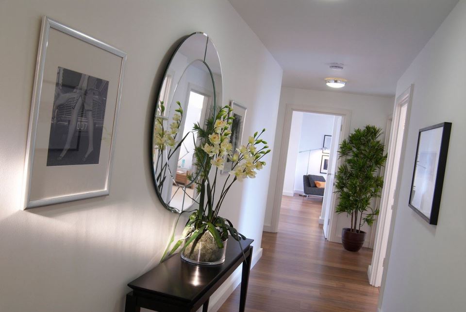 светъл коридор