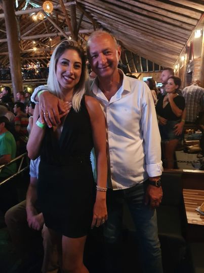 бразилски кмет с младата си жена