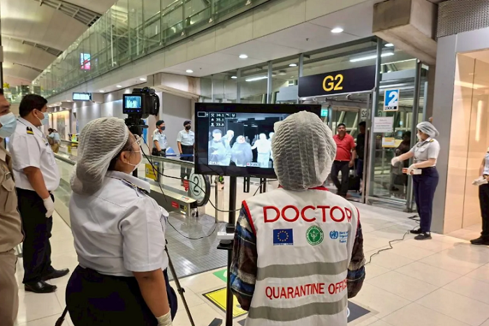 вирусолози