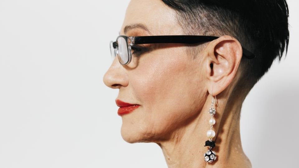 ултракъса прическа 50+