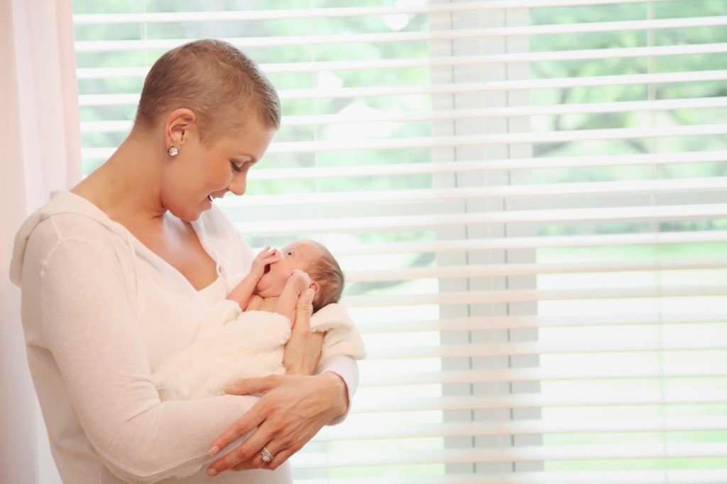 Трогателна история на бебе с майка, болна от рак