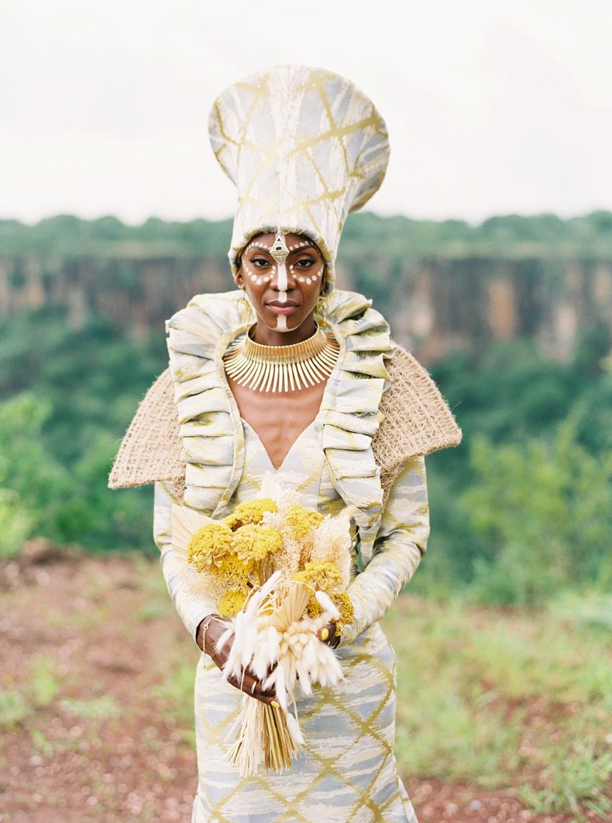 африканска булка традиционално облекло