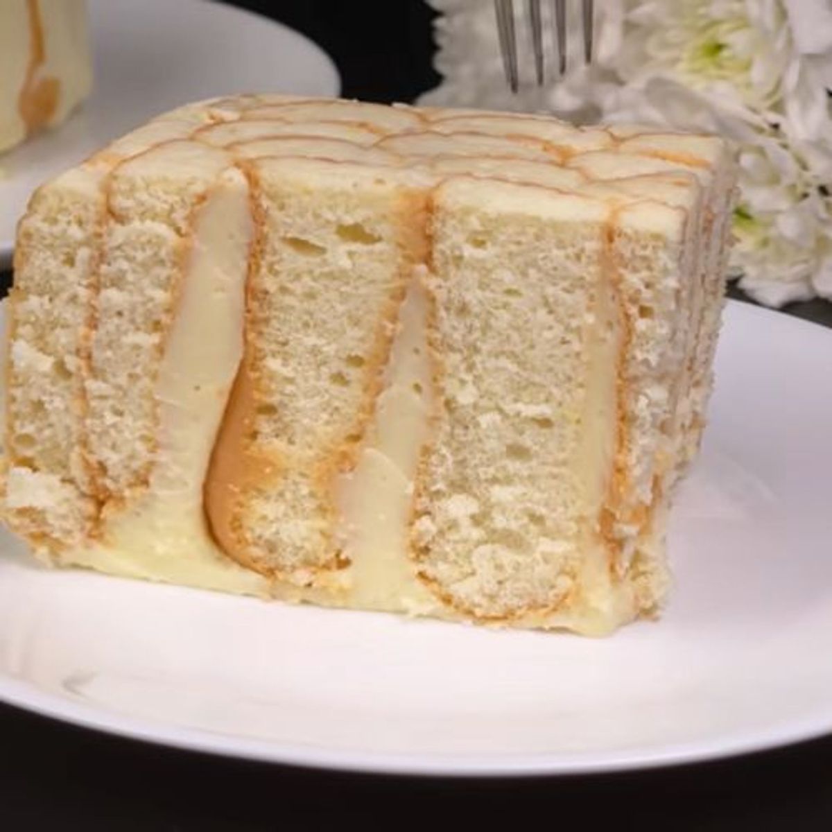 парче бишкотен сладкиш