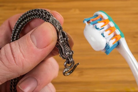 toothpaste for silver