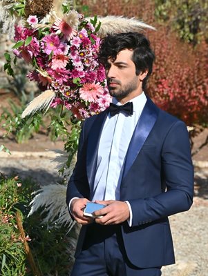  Евгени пръстен 