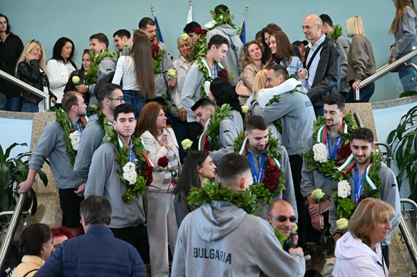 посрещане волейболисти