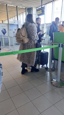 Дънди и Емилия