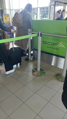 Емилия и Дънди