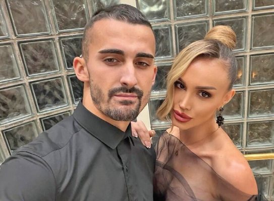 Елвин и Деси