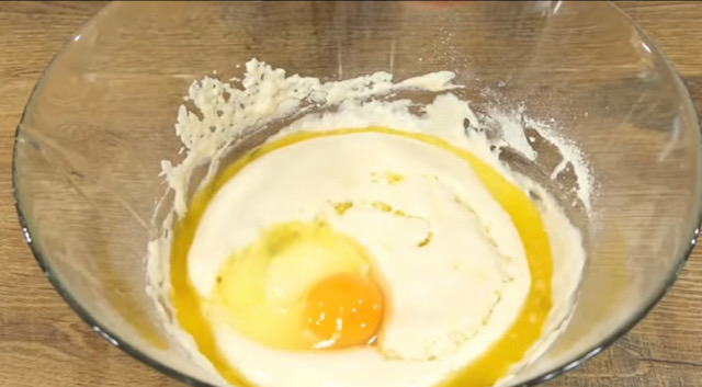 яйце в тестото