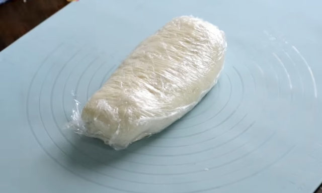  тесто във фолио 