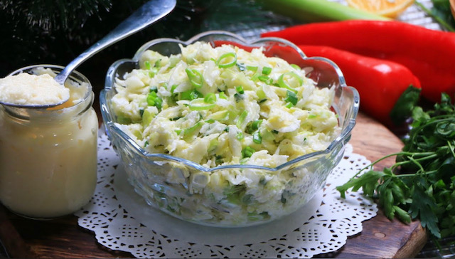  усъвършенствана салата със зеле 