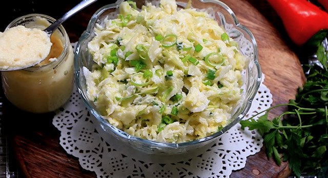  усъвършенствана зелева салата 