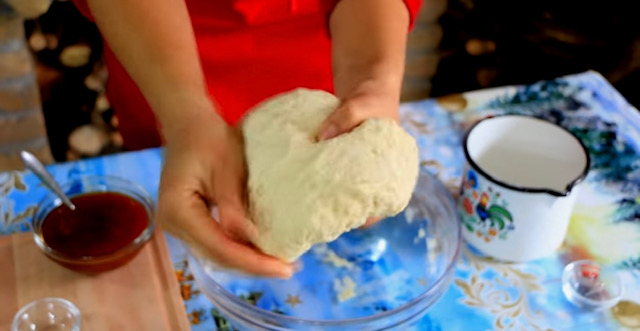  месене тесто 